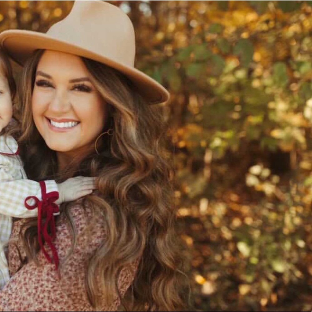 Meet your Posher, Sydney